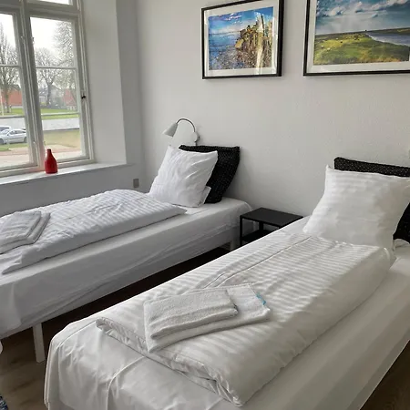 Marsk 6b, 1 - Tv * Højer