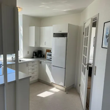 Marsk 6b, 1 - Tv * Højer